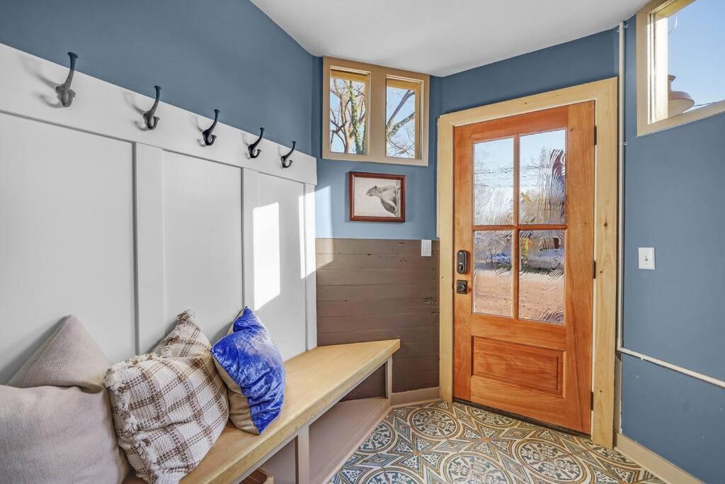Luxury Apartment In Historic Carriage House ケネット・スクエア エクステリア 写真