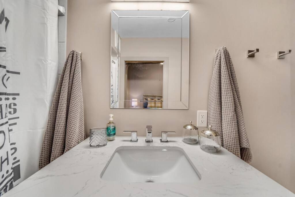 Luxury Apartment In Historic Carriage House ケネット・スクエア エクステリア 写真